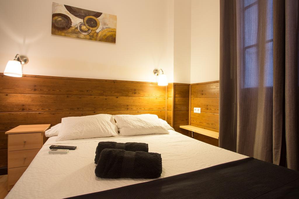 Homestay Citycenter Barcellona Esterno foto