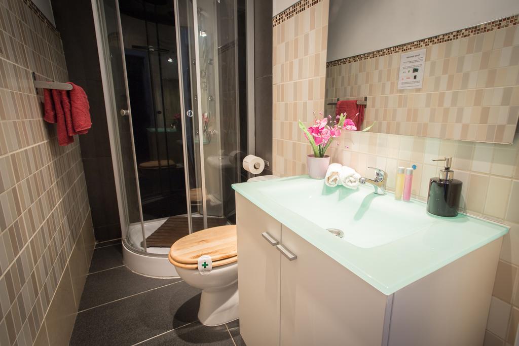 Homestay Citycenter Barcellona Esterno foto