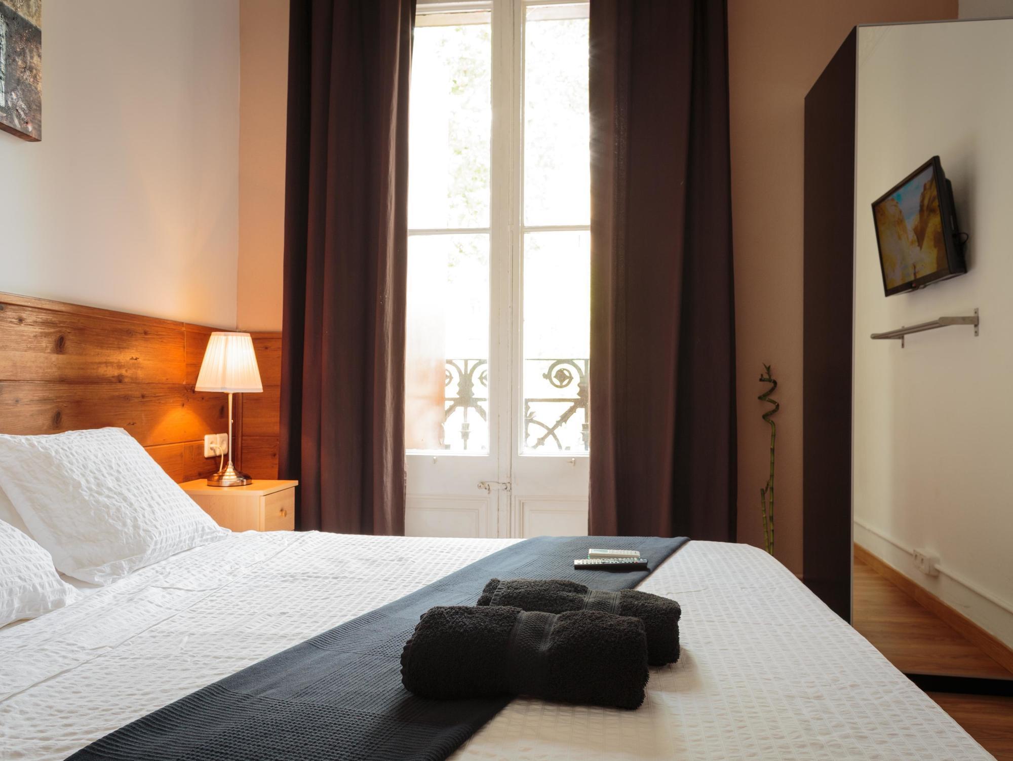 Homestay Citycenter Barcellona Esterno foto