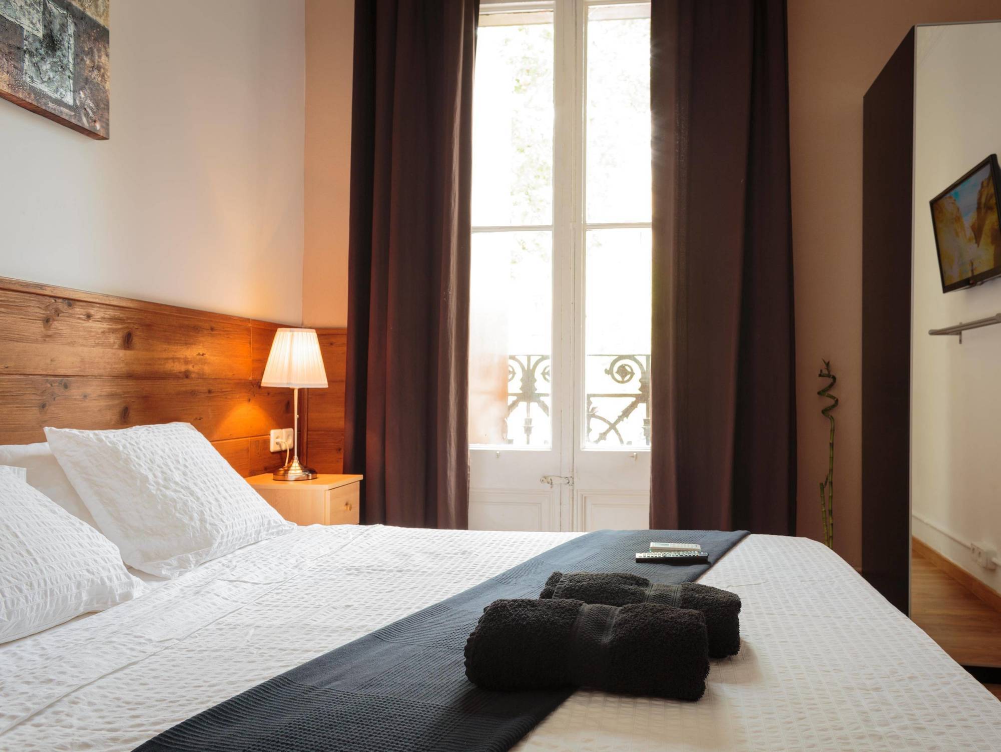 Homestay Citycenter Barcellona Esterno foto
