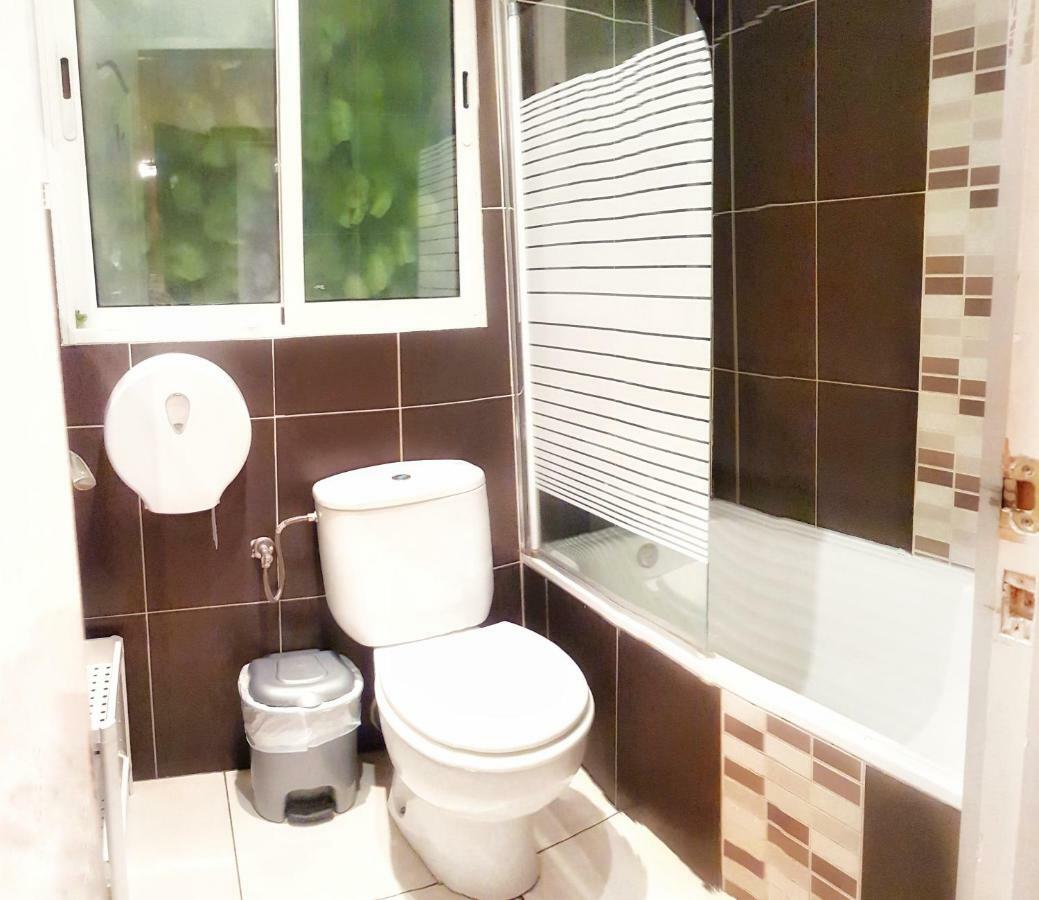 Homestay Citycenter Barcellona Esterno foto