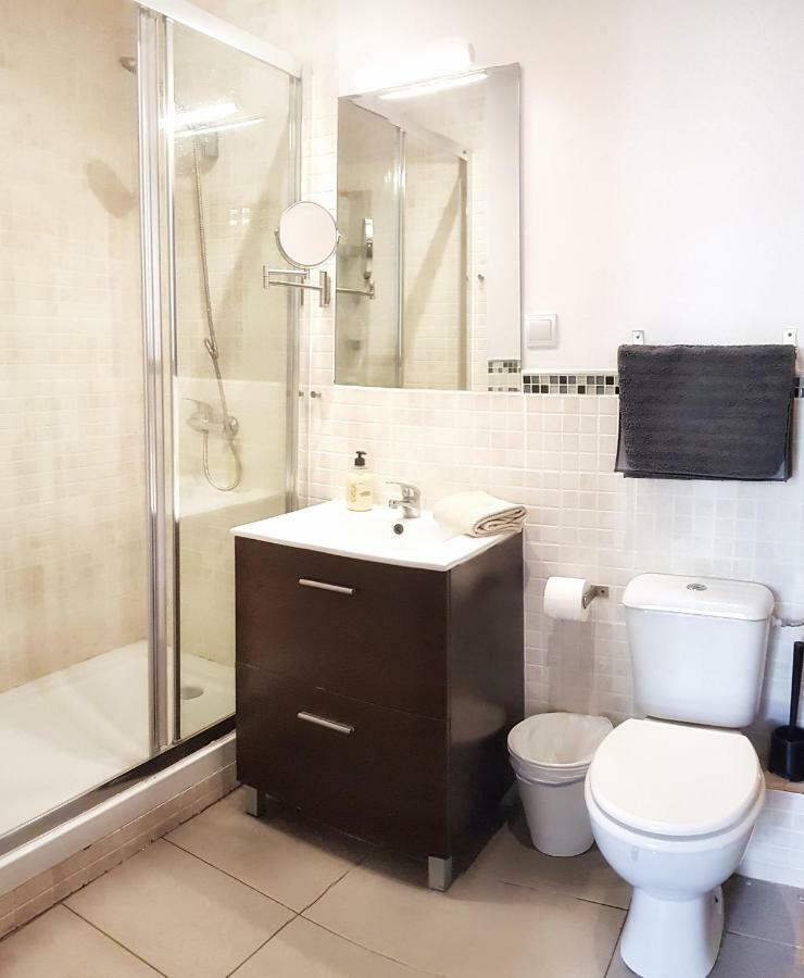 Homestay Citycenter Barcellona Esterno foto