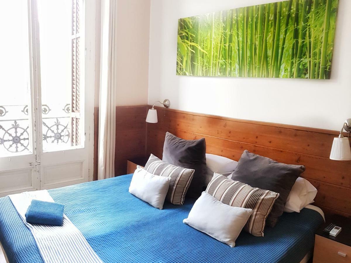 Homestay Citycenter Barcellona Esterno foto