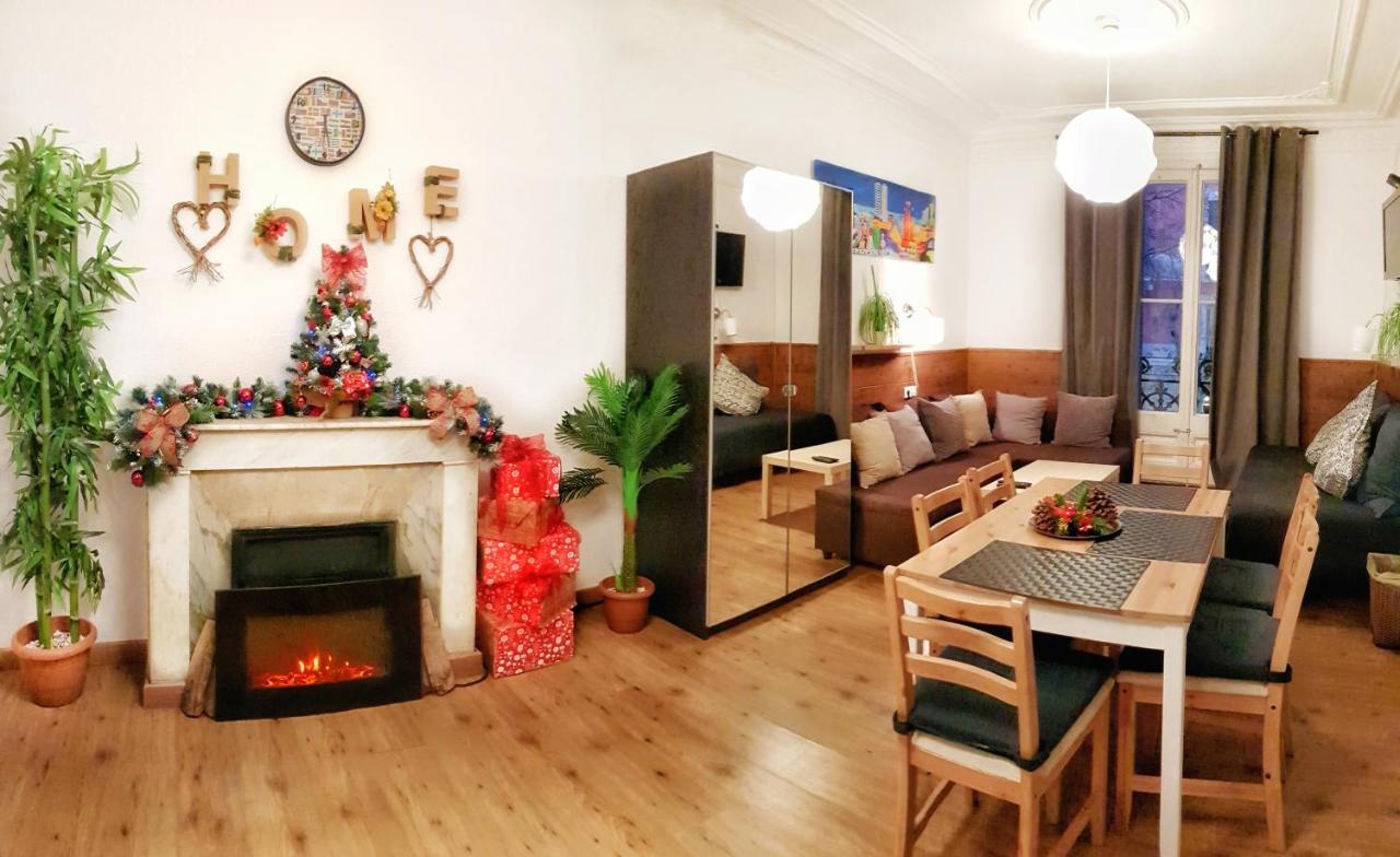 Homestay Citycenter Barcellona Esterno foto